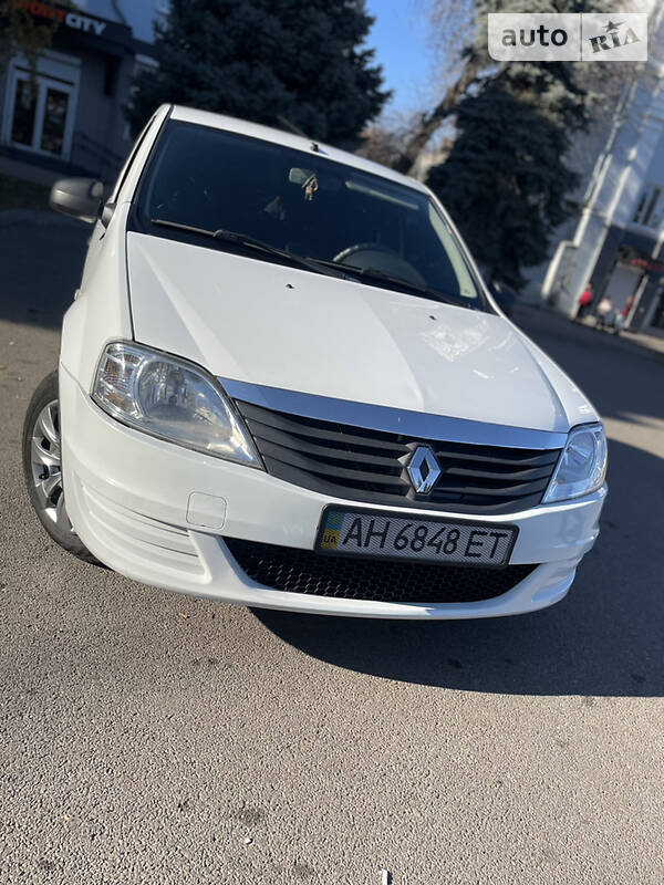 Седан Renault Logan 2010 в Краматорську фото 3 Седан Renault Logan 2010 в Краматорську