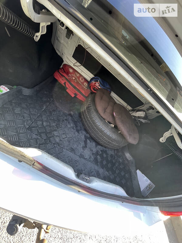 Седан Renault Logan 2010 в Краматорську фото 20 Седан Renault Logan 2010 в Краматорську