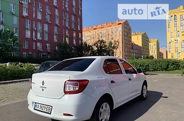 Седан Renault Logan 2016 в Киеве