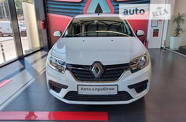 Renault Logan 2022