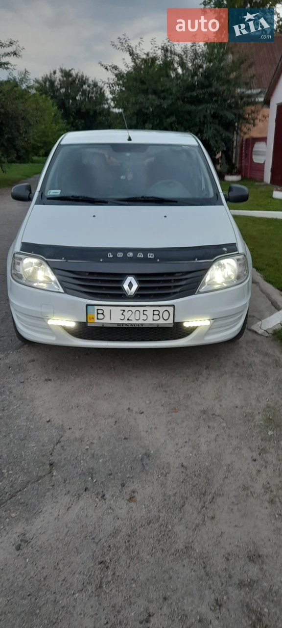 2011 Renault Logan - мініатюра 2