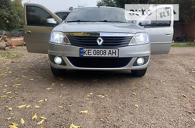 Седан Renault Logan 2011 в Кривом Роге