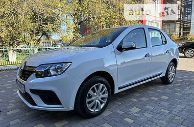 Седан Renault Logan 2022 в 