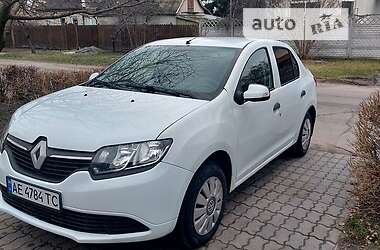 Renault Logan 2013