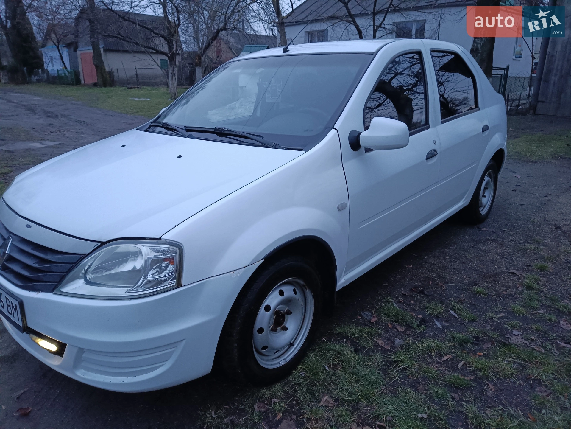 2011 Renault Logan - мініатюра 16