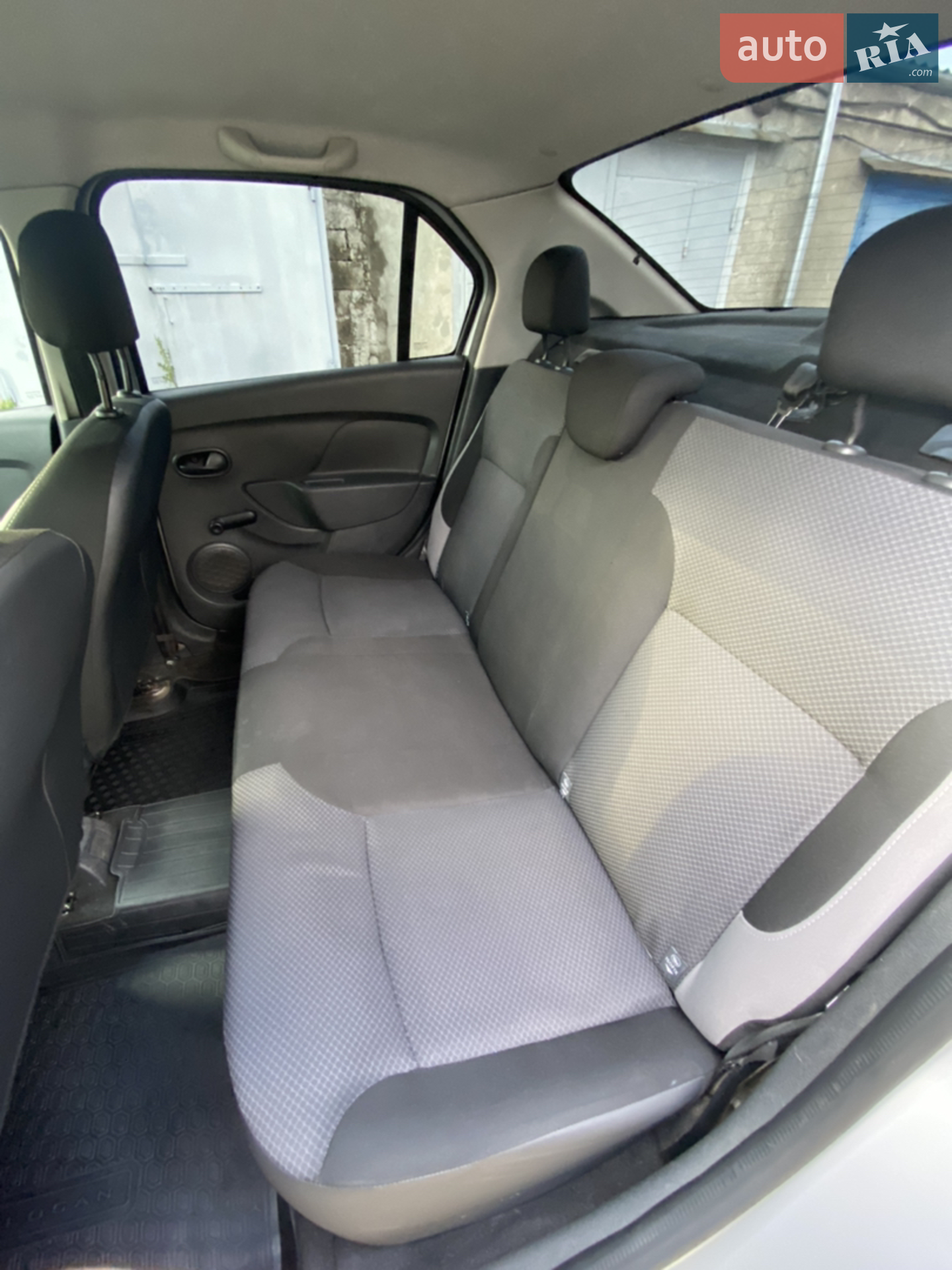 2016 Renault Logan - мініатюра 9