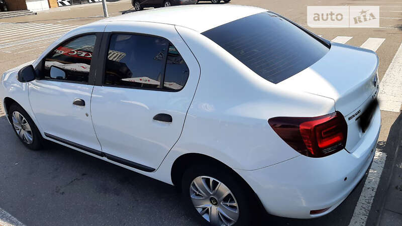 Седан Renault Logan 2018 в Киеве