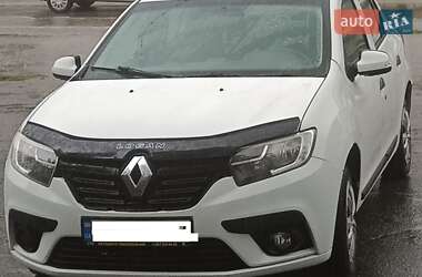 Renault Logan 2017