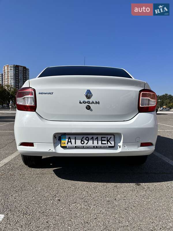 Седан Renault Logan 2013 в Броварах
