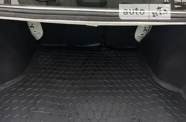 Renault Logan 2016