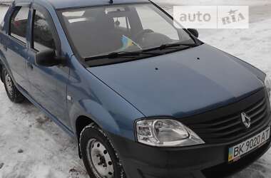 Седан Renault Logan 2009 в Сарнах