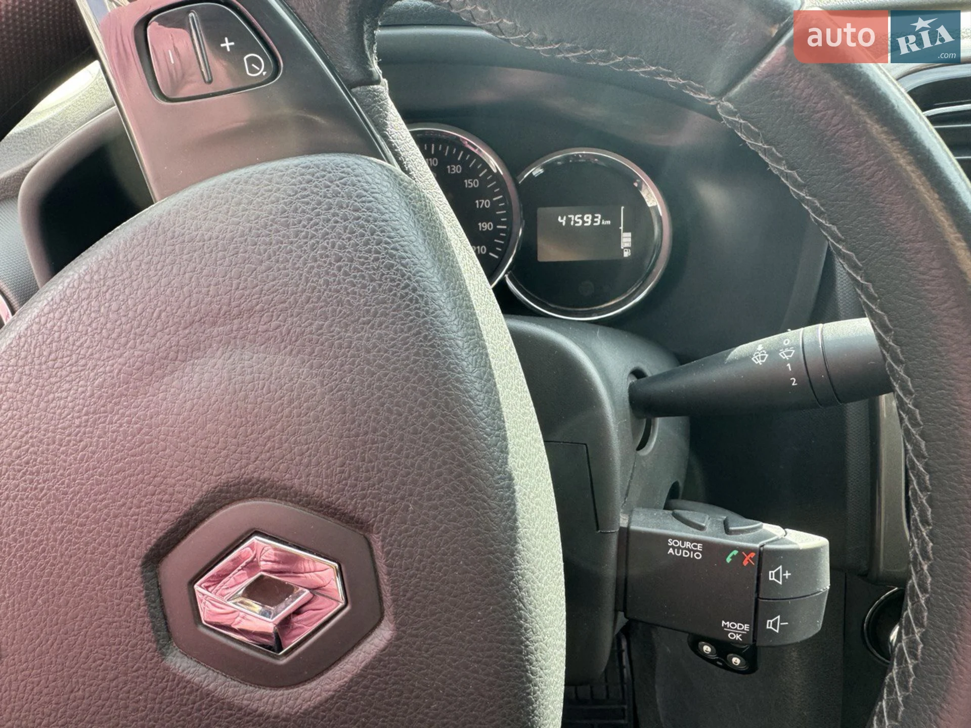 2015 Renault Logan - мініатюра 8