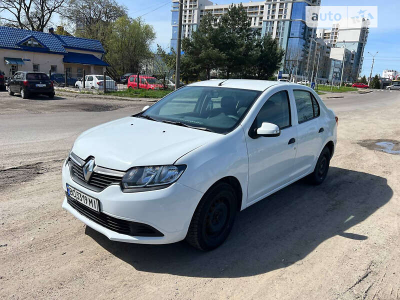 Седан Renault Logan 2016 в Львові