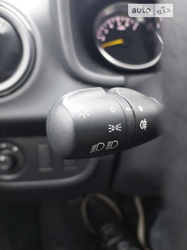 Седан Renault Logan 2020 в Киеве