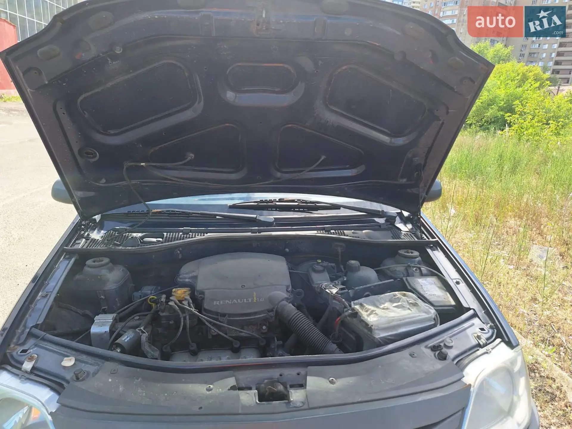2011 Renault Logan - мініатюра 23