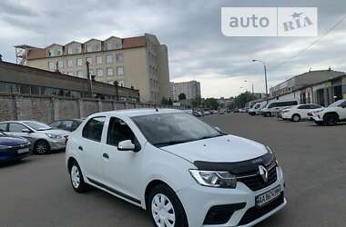 Седан Renault Logan 2017 в Києві