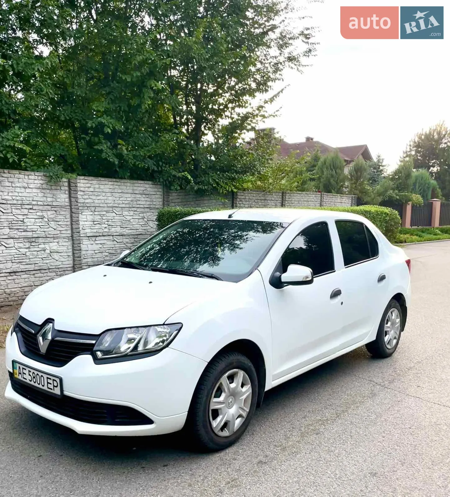 2013 Renault Logan - мініатюра 3