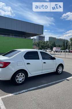 Седан Renault Logan 2013 в Киеве