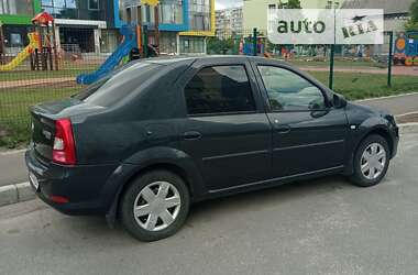 Седан Renault Logan 2011 в Сумах