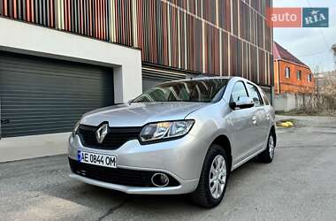 Renault Logan 2014