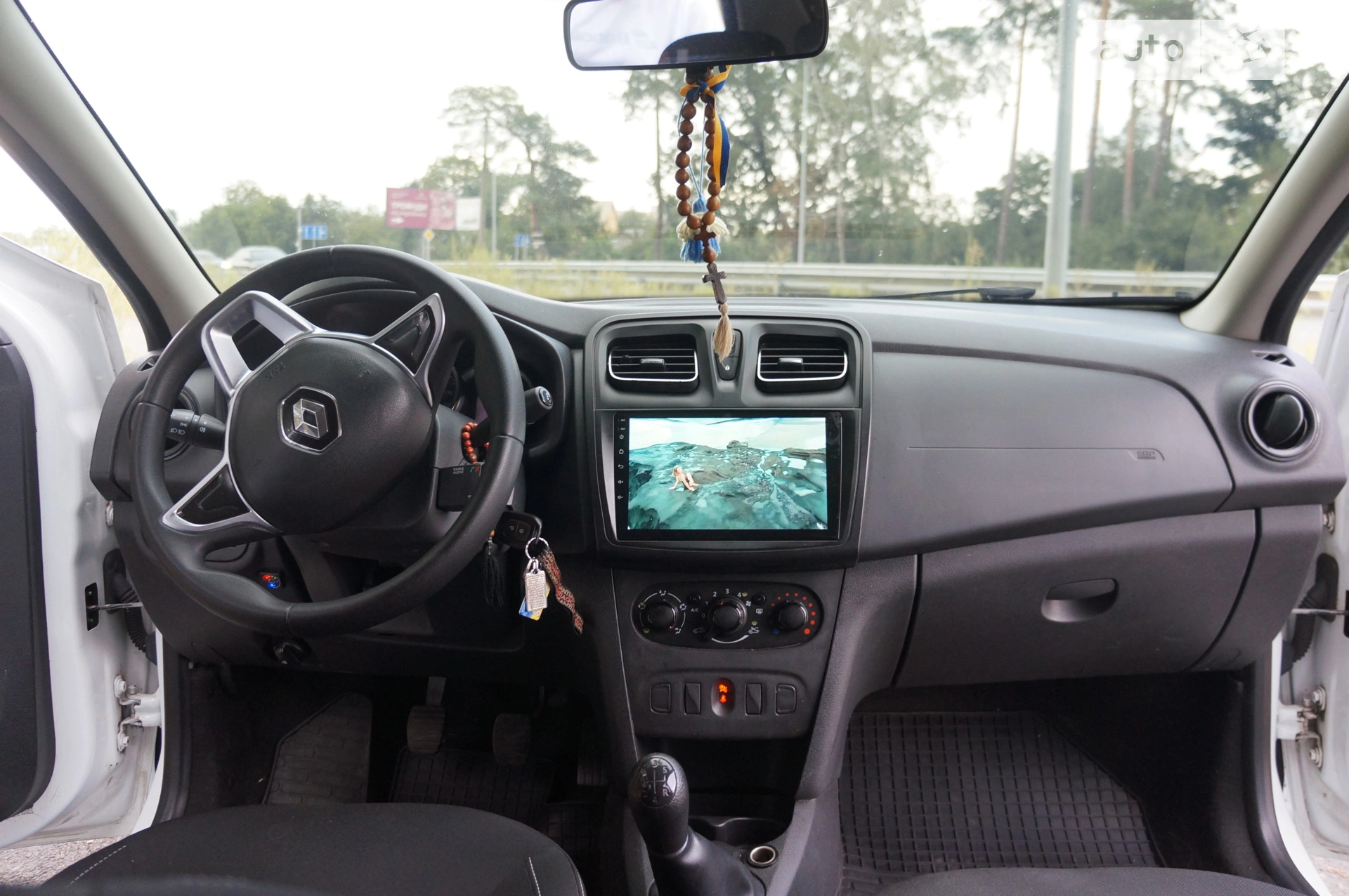 2019 Renault Logan - мініатюра 12