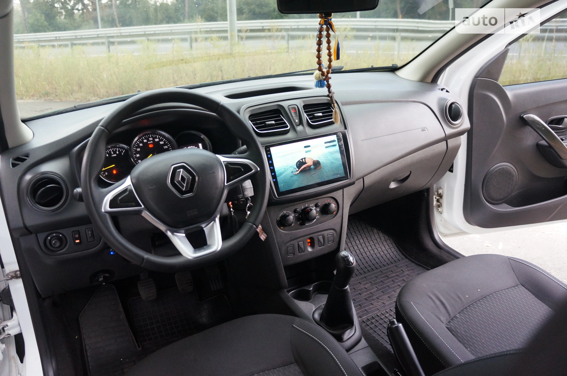 2019 Renault Logan - мініатюра 13