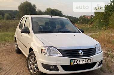 Седан Renault Logan 2012 в Полтаве