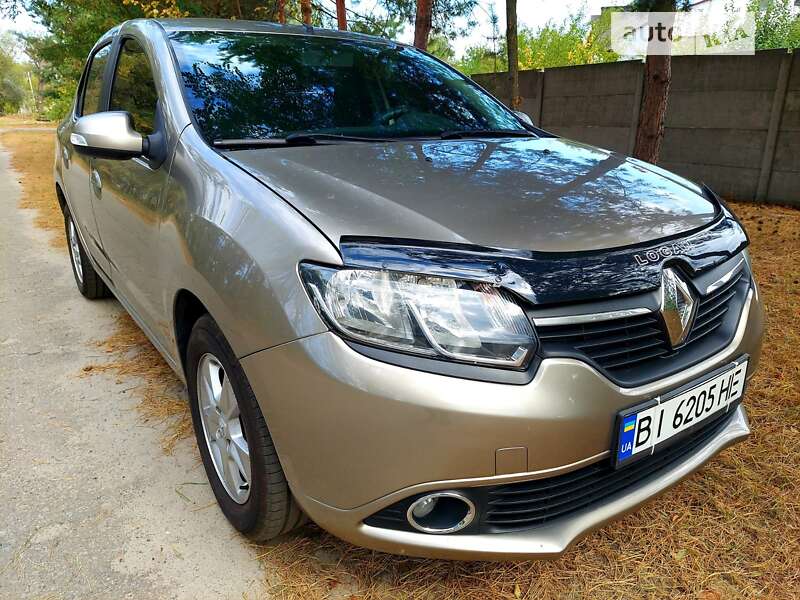 Седан Renault Logan 2014 в Полтаве