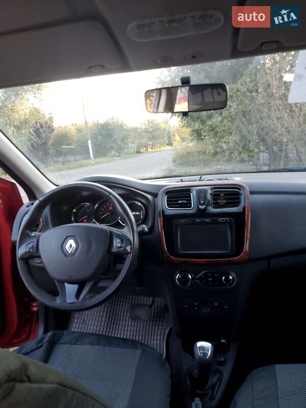 Универсал Renault Logan 2016 в Василькове