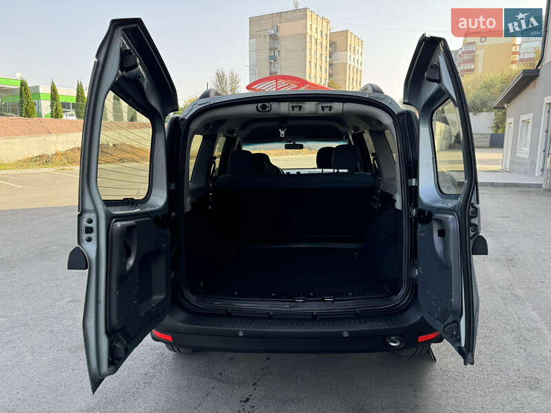 Універсал Renault Logan 2010 в Вінниці