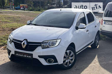 Седан Renault Logan 2017 в Миколаєві