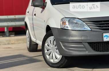 Седан Renault Logan 2012 в Киеве