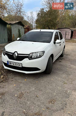 Седан Renault Logan 2016 в 