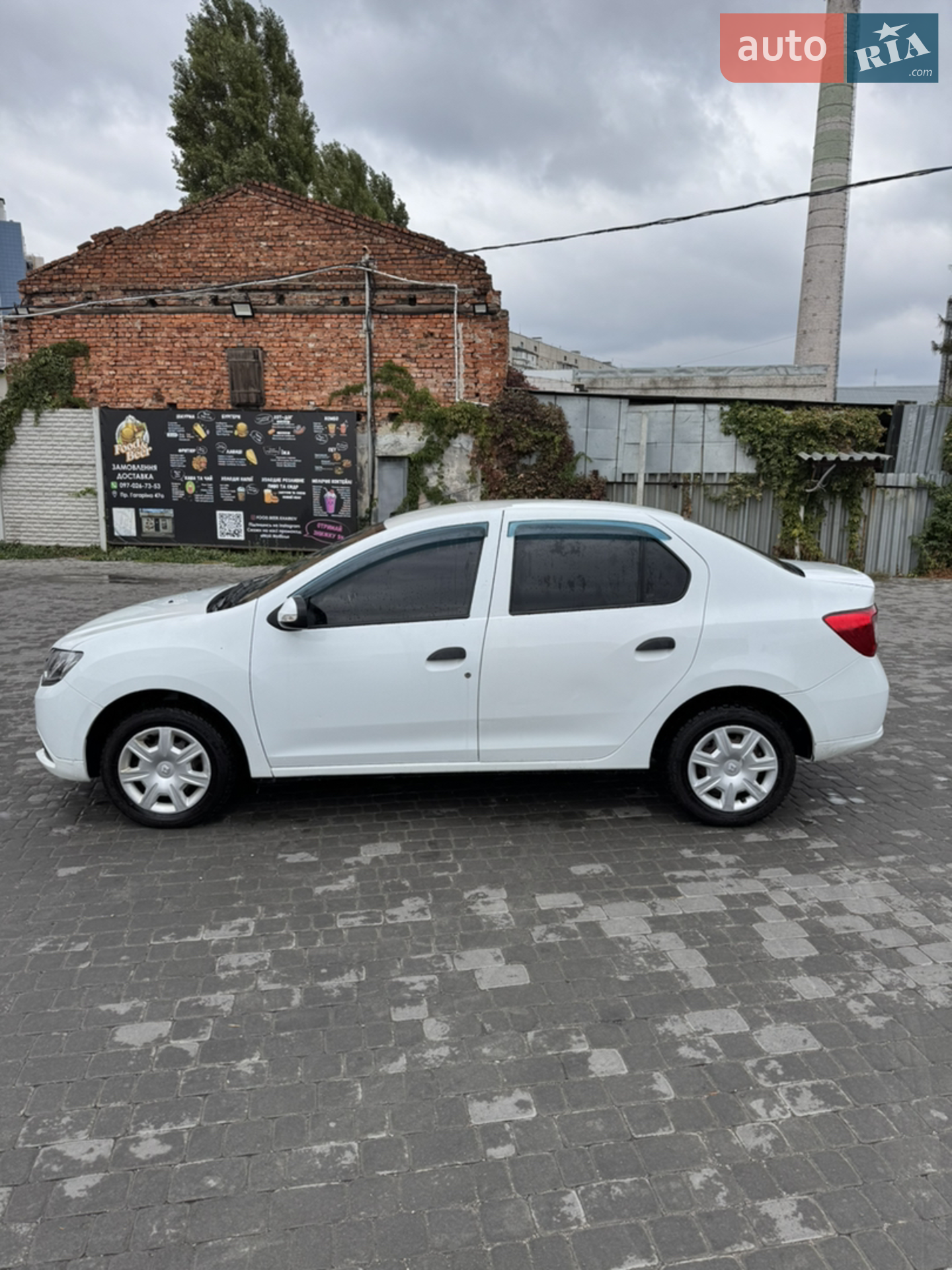 2013 Renault Logan - мініатюра 3