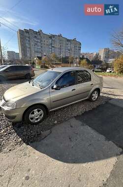 Renault Logan 2011