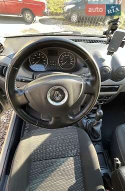 Седан Renault Logan 2011 в Хмельницькому