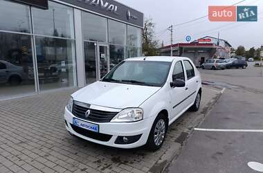 Седан Renault Logan 2012 в Полтаві