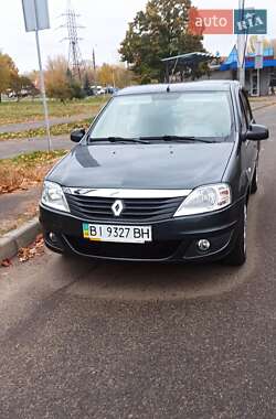 Renault Logan 2010