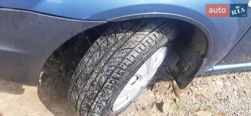 Седан Renault Logan 2011 в Яремче