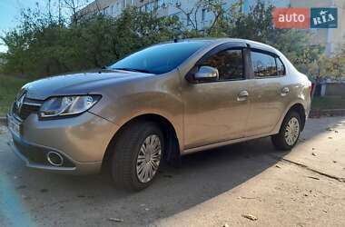 Седан Renault Logan 2014 в Вознесенске