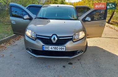 Седан Renault Logan 2014 в Вознесенске