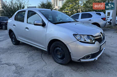 Седан Renault Logan 2013 в Днепре