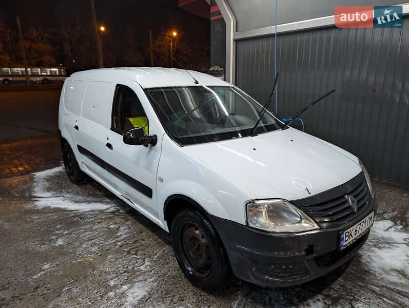 Универсал Renault Logan 2010 в Ровно