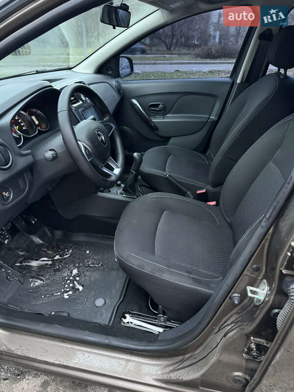 Седан Renault Logan 2018 в Запорожье фото 14 Седан Renault Logan 2018 в Запорожье