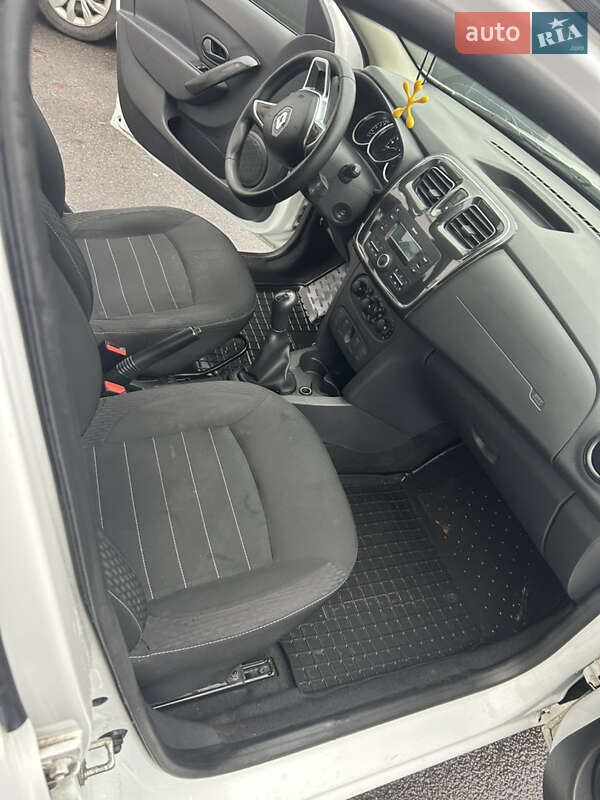 Седан Renault Logan 2020 в Киеве