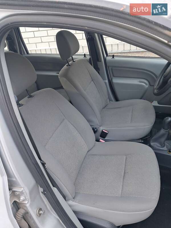 Универсал Renault Logan 2010 в Житомире