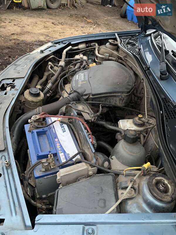 Універсал Renault Logan 2011 в Ізюмі фото 11 Універсал Renault Logan 2011 в Ізюмі