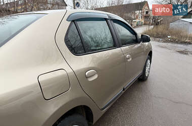Седан Renault Logan 2019 в 