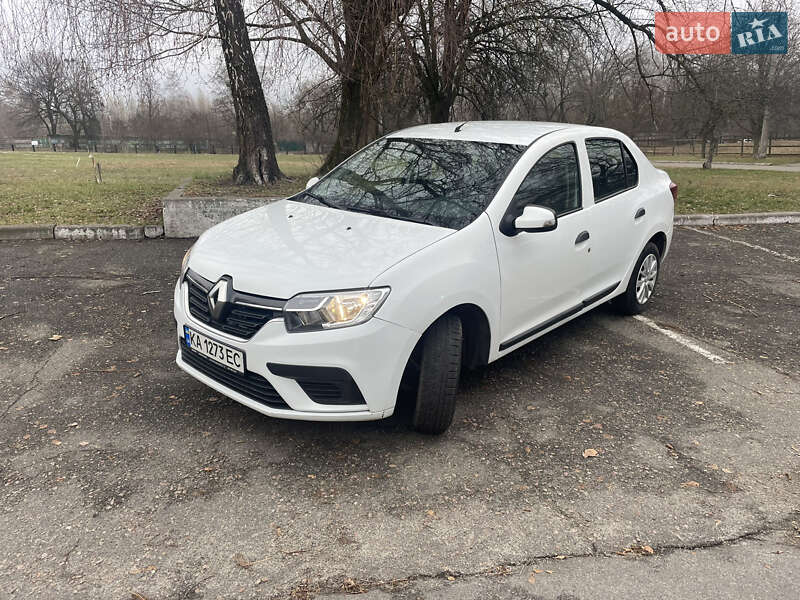Седан Renault Logan 2021 в Киеве
