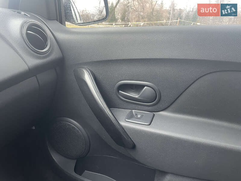 Седан Renault Logan 2021 в Киеве